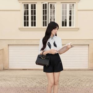 Áo Sơ Mi Linen Dáng Suông Vừa. Áo Sơ Mi Trắng Nữ Thanh Lịch Form Suông Tiểu Thư Công Sở Cao Cấp